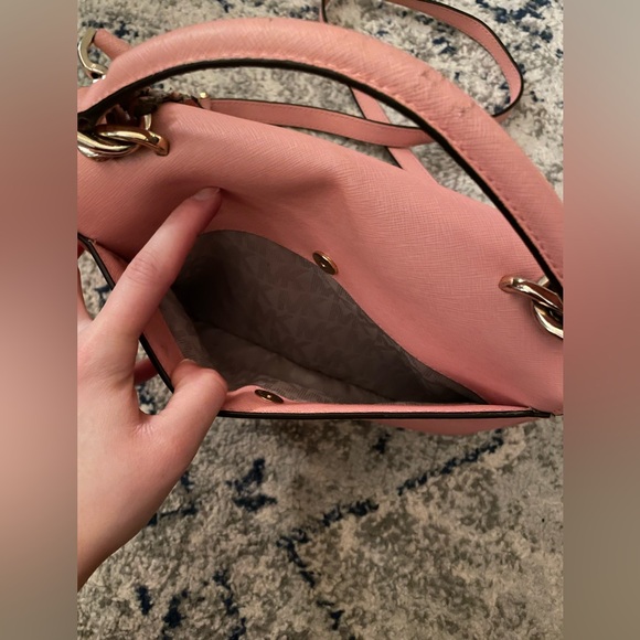 Michael Kors Purse - Picture 8 of 16